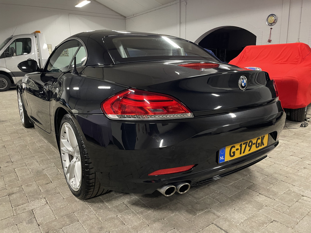 BMW Z4 Roadster sDrive23i Executive 49166767-1.jpg | Autobedrijf Wim Polman